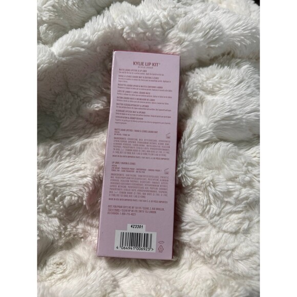 Kylie Lip Kit Posie K - Picture 5 of 6